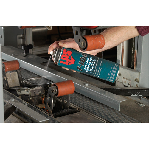 F-104° Degreaser, Drum Distribution Jean Lapalme