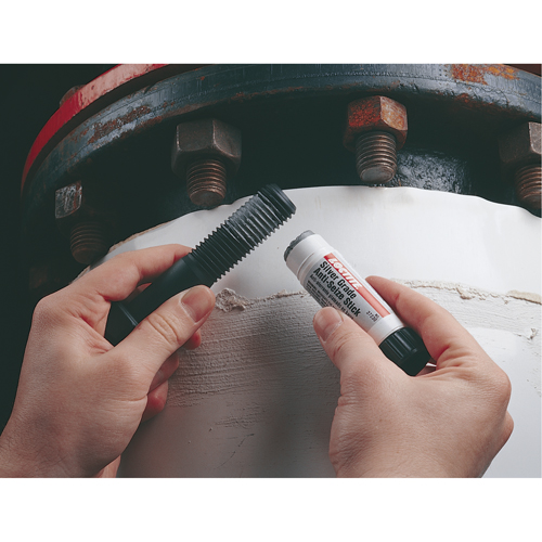 Antigrippant calibre argent&eacute; Quickstix, B&acirc;ton Distribution Jean Lapalme