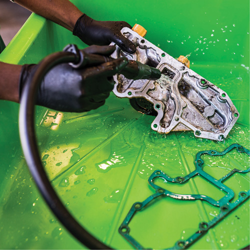 Nettoyant et d&eacute;graissant naturel CB 100 ALU, Bouteille &agrave; g&acirc;chette Distribution Jean Lapalme