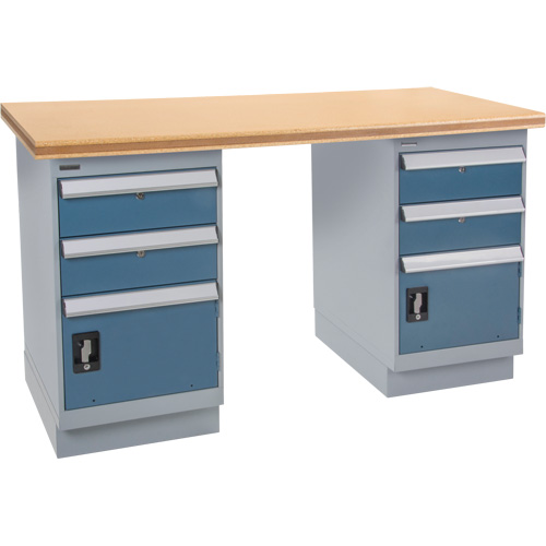 &eacute;tabli pr&eacute;conçu, 72" la x 36" p x 34" h, Capicit&eacute; 2500 lb Distribution Jean Lapalme