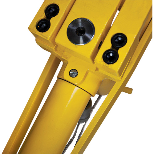 D&eacute;monte-talons hydraulique Combi s&eacute;rie Pro Distribution Jean Lapalme