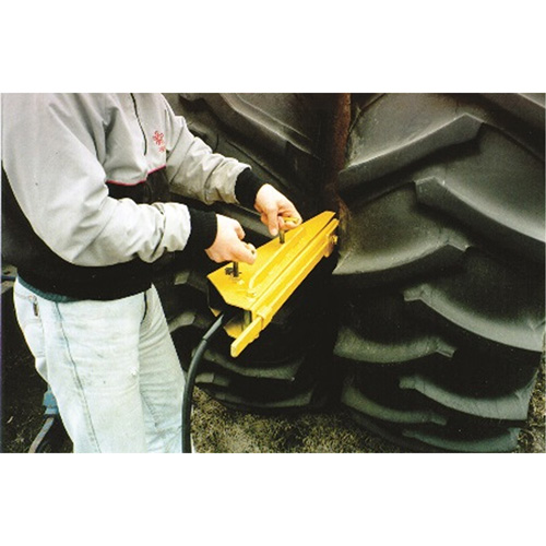 Pro Series Dual Agricultural Hydraulic Bead Breaker Distribution Jean Lapalme