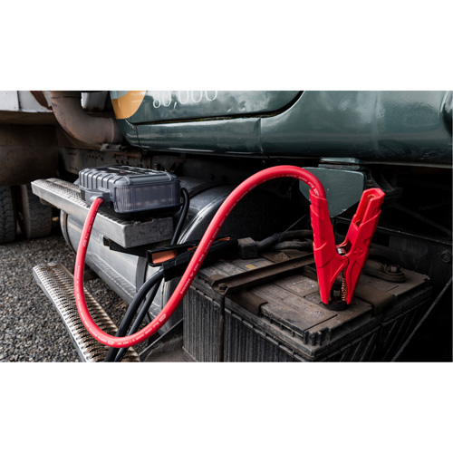 GB251+ Boost&reg; Max Jump Starter Distribution Jean Lapalme