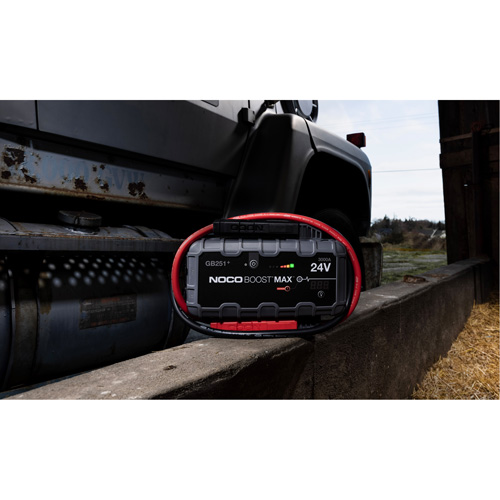GB251+ Boost&reg; Max Jump Starter Distribution Jean Lapalme
