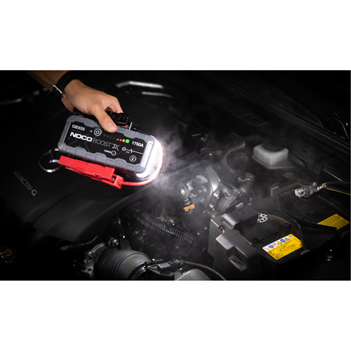 GBX55 Boost&reg; X Jump Starter Distribution Jean Lapalme