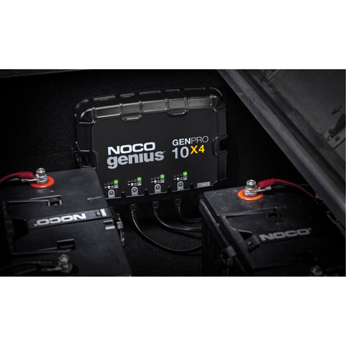Chargeur de batterie embarqu&eacute; &agrave; 4 sorties de 40 amp&egrave;res GenPro10X4 Genius Distribution Jean Lapalme