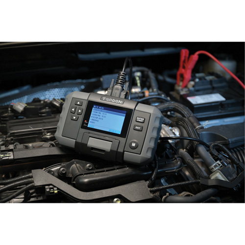Testeur de batterie 12?V et de syst&egrave;mes 12?V/24?V BT600 avec imprimante int&eacute;gr&eacute;e Distribution Jean Lapalme