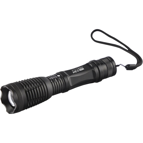 UView&reg; Phazer NEO 395 Rechargeable UV Leak Detection Light Distribution Jean Lapalme