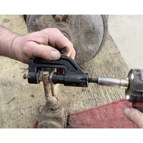 Slack Adjuster Rod Pin Press for Class 6-8 Trucks Distribution Jean Lapalme