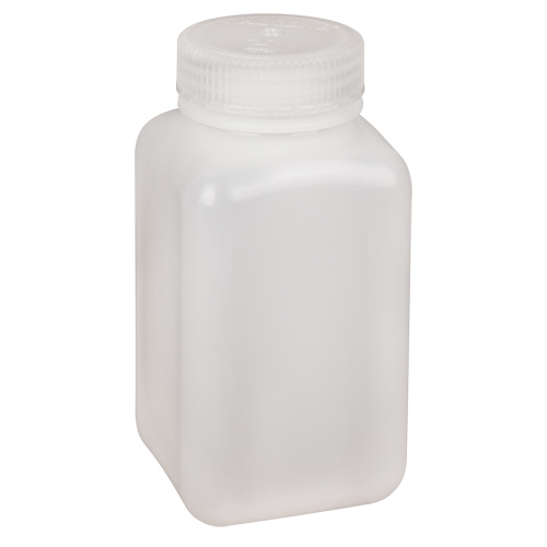 Bouteilles peu encombrantes &agrave; prise facile, Carr&eacute;e, 16 oz, Plastique Distribution Jean Lapalme
