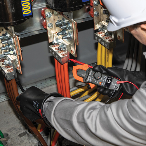 Digital Clamp Meter, TRMS Auto-Ranging 400 Amp, AC/DC Voltage, AC Current Distribution Jean Lapalme