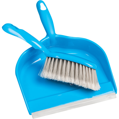 Counter Brush with Dust Pan, Plastic Distribution Jean Lapalme