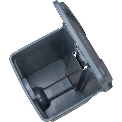 Poubelle &agrave; p&eacute;dale, Plastique, Capacit&eacute; 12 gal. US Distribution Jean Lapalme