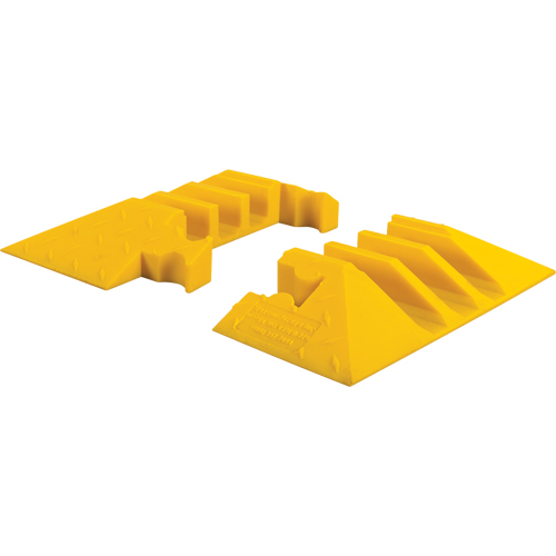 Yellow Jacket&reg; 3-Channel Heavy Duty Cable Protector - End Caps Distribution Jean Lapalme
