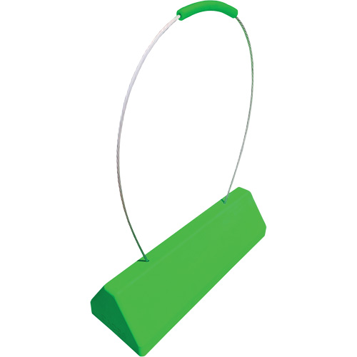 Cale de roue pour avion Checkers Safety SafeRay avec poign&eacute;e &agrave; c&acirc;ble ergonomique, Ur&eacute;thane, Vert fluorescent, 24" la x 8" p x 6" h Distribution Jean Lapalme