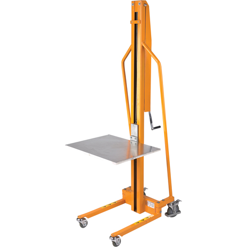 Empileur &agrave; plateforme, M&eacute;canisme Treuil manuel, Capacit&eacute; de 220 lb, Levage max de 58-1/2" Distribution Jean Lapalme