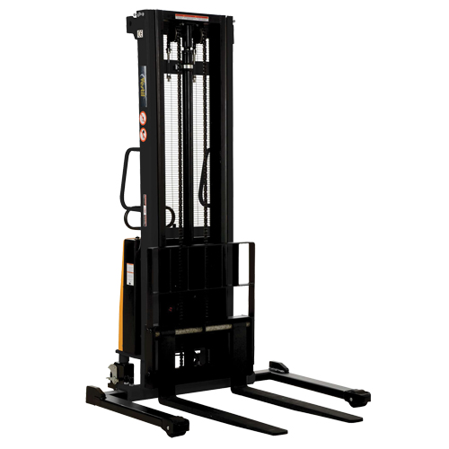 Fork Lift Stacker, Electric Operated, 2000 lbs. Capacity, 137" Max Lift Distribution Jean Lapalme