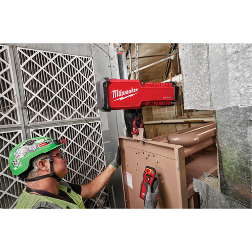 Palan compact &agrave; chaîne 1 tonne M18 avec ONE-KEY, Capacit&eacute; 2204 lb (1 tonnes) Distribution Jean Lapalme