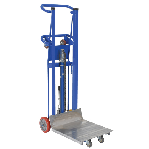 Gerbeur &agrave; plateforme hydraulique, M&eacute;canisme Pompe au pied, Capacit&eacute; de 750 lb, Levage max de 52" Distribution Jean Lapalme
