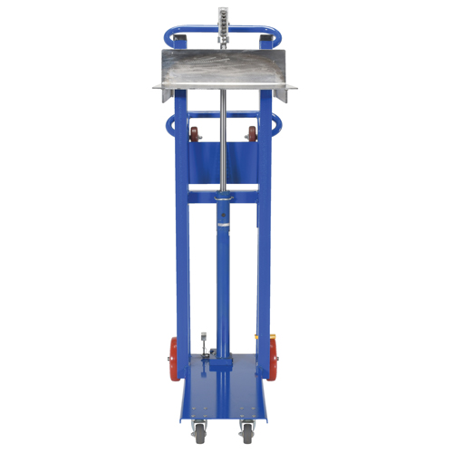 Gerbeur &agrave; plateforme hydraulique, M&eacute;canisme Pompe au pied, Capacit&eacute; de 750 lb, Levage max de 52" Distribution Jean Lapalme