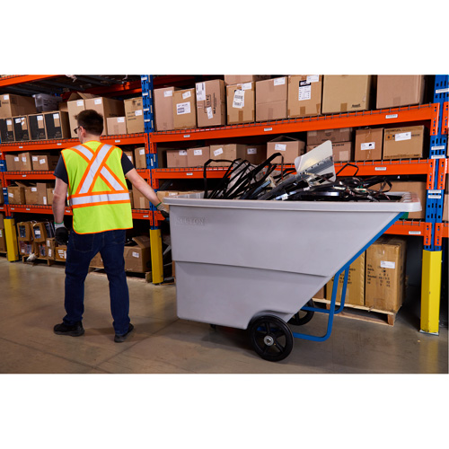Tilt Truck, Polyethylene, 1.1 cu. yd., 1250 lbs. Load Capacity Distribution Jean Lapalme