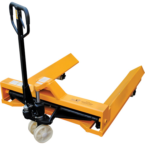 Transpalette pour mat&eacute;riaux en rouleaux, Acier, 48" lo x 7,5" la, Capacit&eacute; 4000 lb Distribution Jean Lapalme