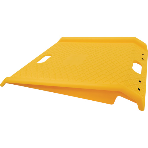 Portable Poly Hand Truck Curb Ramp, 1000 lbs. Capacity, 27" W x 27" L Distribution Jean Lapalme