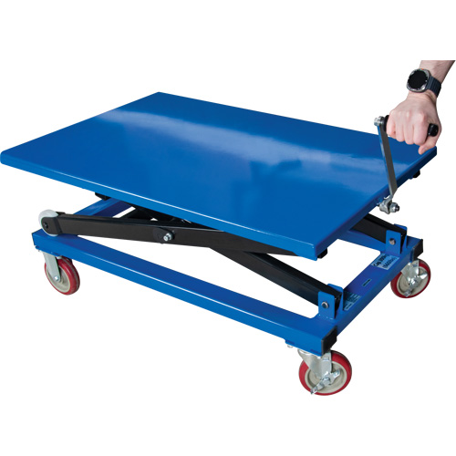 Table &eacute;l&eacute;vatrice manuelle &agrave; ciseaux, 37-3/8" lo x 23-5/8" la, Acier, Capacit&eacute; 660 lb Distribution Jean Lapalme