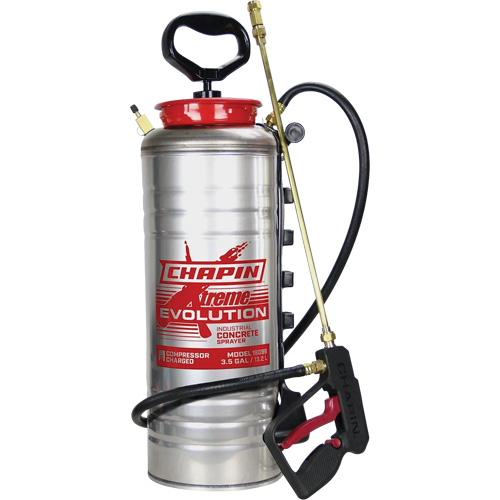 Pulv&eacute;risateur de b&eacute;ton &agrave; r&eacute;servoir Evolution, 3,5 gal. (13,2 L), Acier inoxydable, Lance de 19" Distribution Jean Lapalme