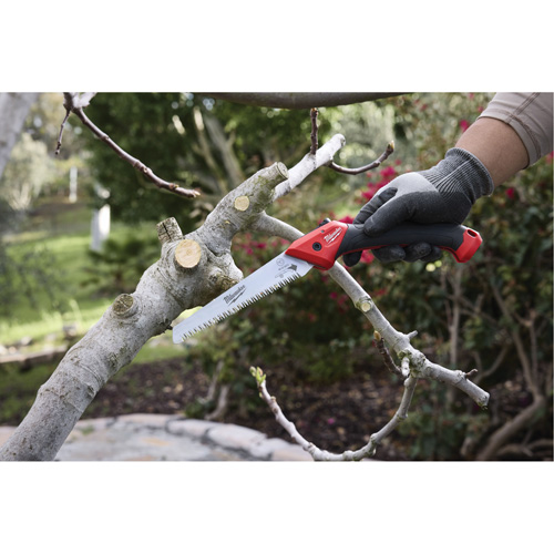 7” Folding Pruning Saw with ?Straight Blade Distribution Jean Lapalme