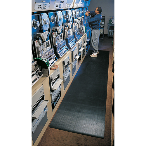 Tapis standard no 381, Ergonomique, 3' x 105' x 1/8", Noir Distribution Jean Lapalme