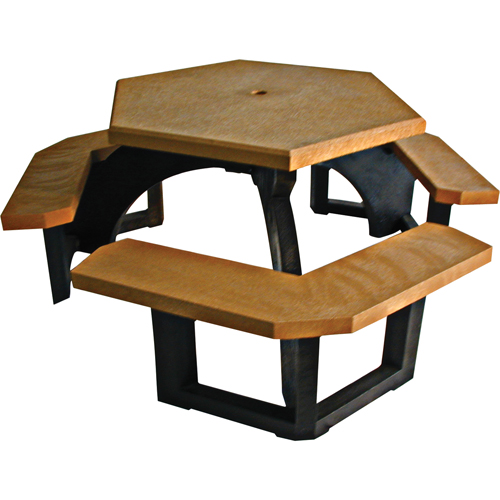 Tables de pique-nique hexagonales en plastique recycl&eacute;, 78" lo x 78" la, C&egrave;dre Distribution Jean Lapalme