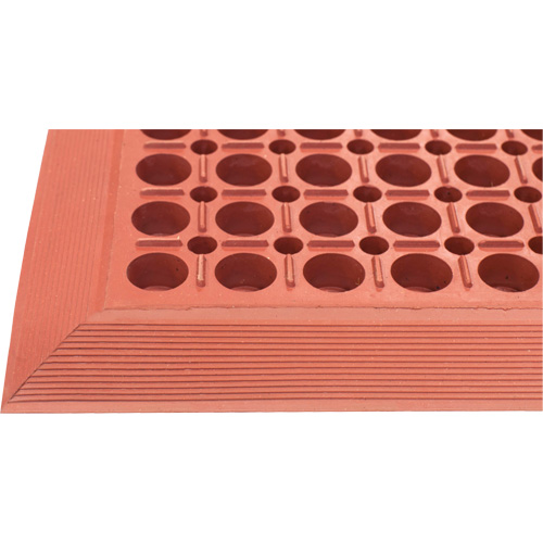 Competitor Series Mats, Slotted, 3' x 5' x 7/8", Orange, Natural Rubber Distribution Jean Lapalme
