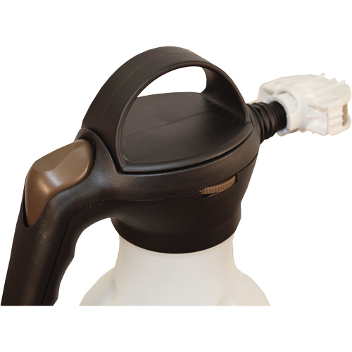 Cleaning & Restoration Series Handheld Mister, 50 oz. (1.5L) Distribution Jean Lapalme