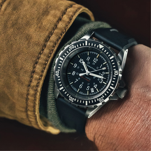 Grande montre automatique de plong&eacute;e, Num&eacute;rique, &agrave; piles, 41 mm, Noir Distribution Jean Lapalme