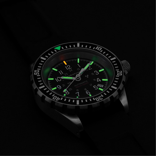 Grande montre automatique de plong&eacute;e, Num&eacute;rique, &agrave; piles, 41 mm, Noir Distribution Jean Lapalme