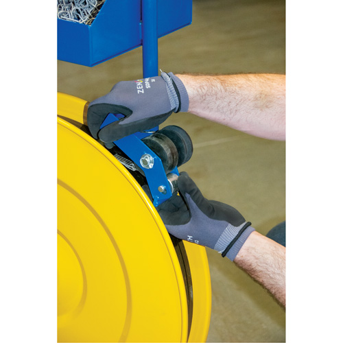 Strapping Dispenser, Polyester/Steel/Polypropylene Straps, 16"/8" Core Dia., 3"/8"/6" Roll Width Distribution Jean Lapalme