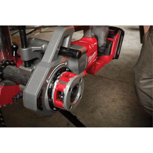 Fili&egrave;re &agrave; tuyau compacte M18 Fuel, Filetage de la tige 1-1/4" Distribution Jean Lapalme