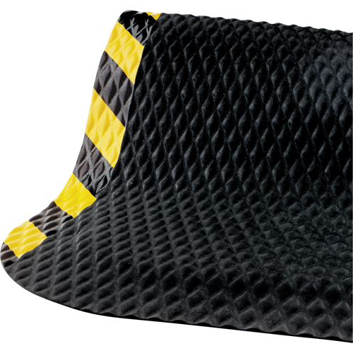 Hog Heaven No. 424 Mats, Diamond, 2' x 3' x 7/8", Black/Yellow, Nitrile Distribution Jean Lapalme
