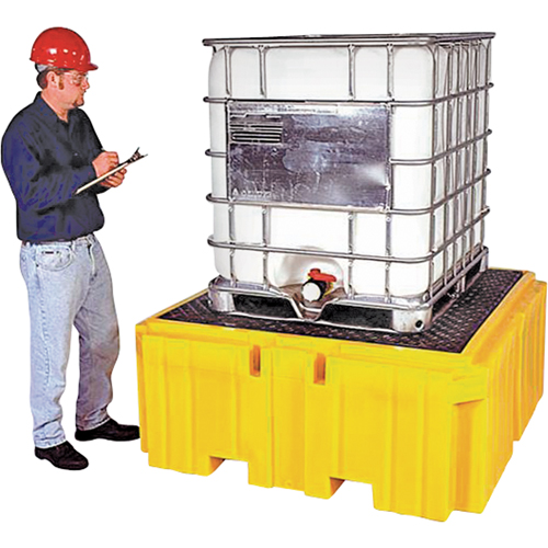GRV Spill Pallet Plus avec drain, Capacit&eacute; de d&eacute;versement 365 gal. US, 62" x 62" x 28" Distribution Jean Lapalme