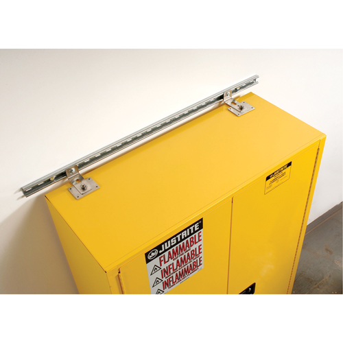 Attache de retenue contre les s&eacute;ismes pour armoire Sure-Grip Ex pour produits inflammables Distribution Jean Lapalme