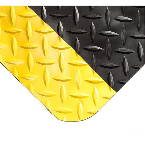 Smart Mats No.497, Diamond, 4' x 10' x 1", Black/Yellow, PVC/Urethane Distribution Jean Lapalme