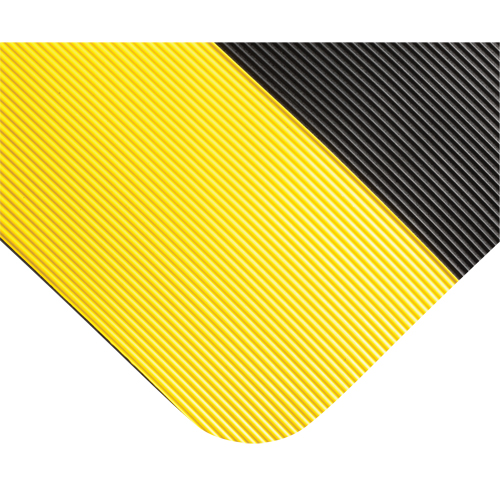 Double Duty Switchboard Mats No.720, Corrugated, 3' x 10' x 5/8", Black/Yellow, PVC Distribution Jean Lapalme