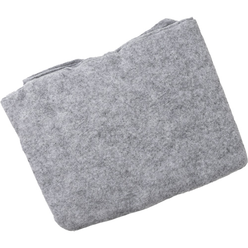 Couverture anti-feu avec sac de nylon Dynamic, Laine, 60" lo x 71" la Distribution Jean Lapalme
