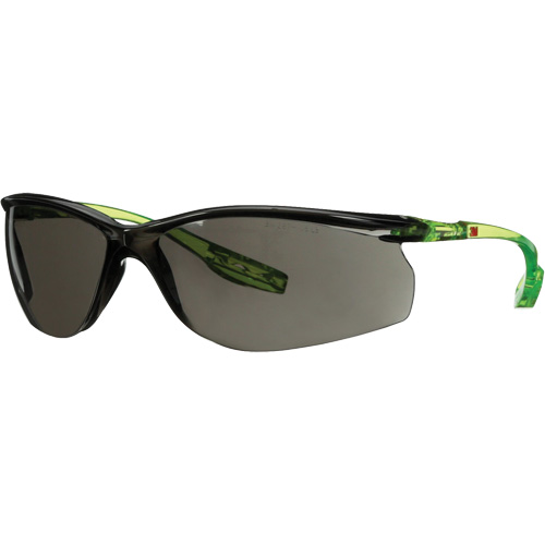 Lunettes de s&eacute;curit&eacute; de s&eacute;rie Solus CCS, Lentille Gris, Antibu&eacute;e, R&eacute;pond ou surpasse la norme CSA Z94.3 Distribution Jean Lapalme