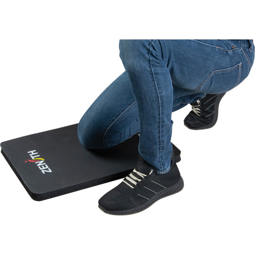 Tapis repose-genoux, 14" lo x 21" la, 1" &eacute;pais Distribution Jean Lapalme