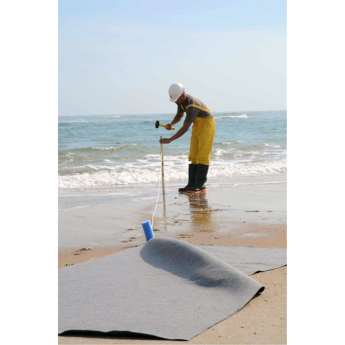 Ultra-Oil Blanket&reg; Kit, Hazmat/Oil Only/Universal, 120" x 60", 8.3 US gal. Absorbancy Distribution Jean Lapalme