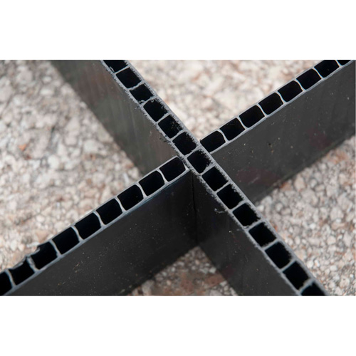 Ultra-Spill Pallet flexible, 4 barils, Capacit&eacute; de d&eacute;versement 66 gal. US, 48" x 48" x 7" Distribution Jean Lapalme