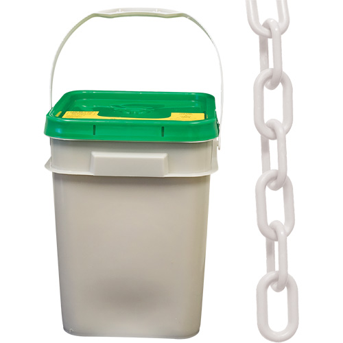 Chaîne de s&eacute;curit&eacute; en plastique robuste, Blanc, Maillon de 2", 120' de long Distribution Jean Lapalme