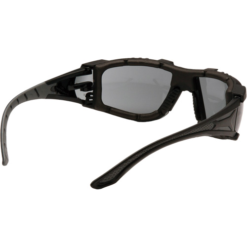 Endeavor&reg; Plus Safety Glasses, Grey Lens, Anti-Fog, ANSI Z87+/Meets/Exceeds CSA Z94.3 Distribution Jean Lapalme